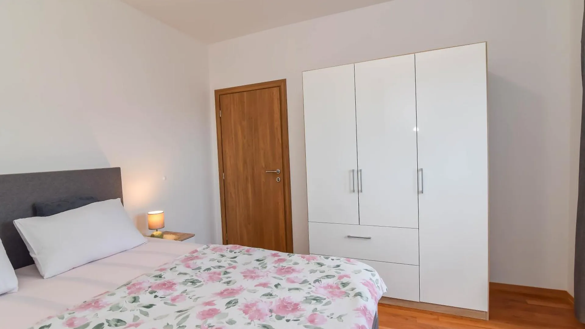 Apartment Rita Sukosan 0*,  Croatia