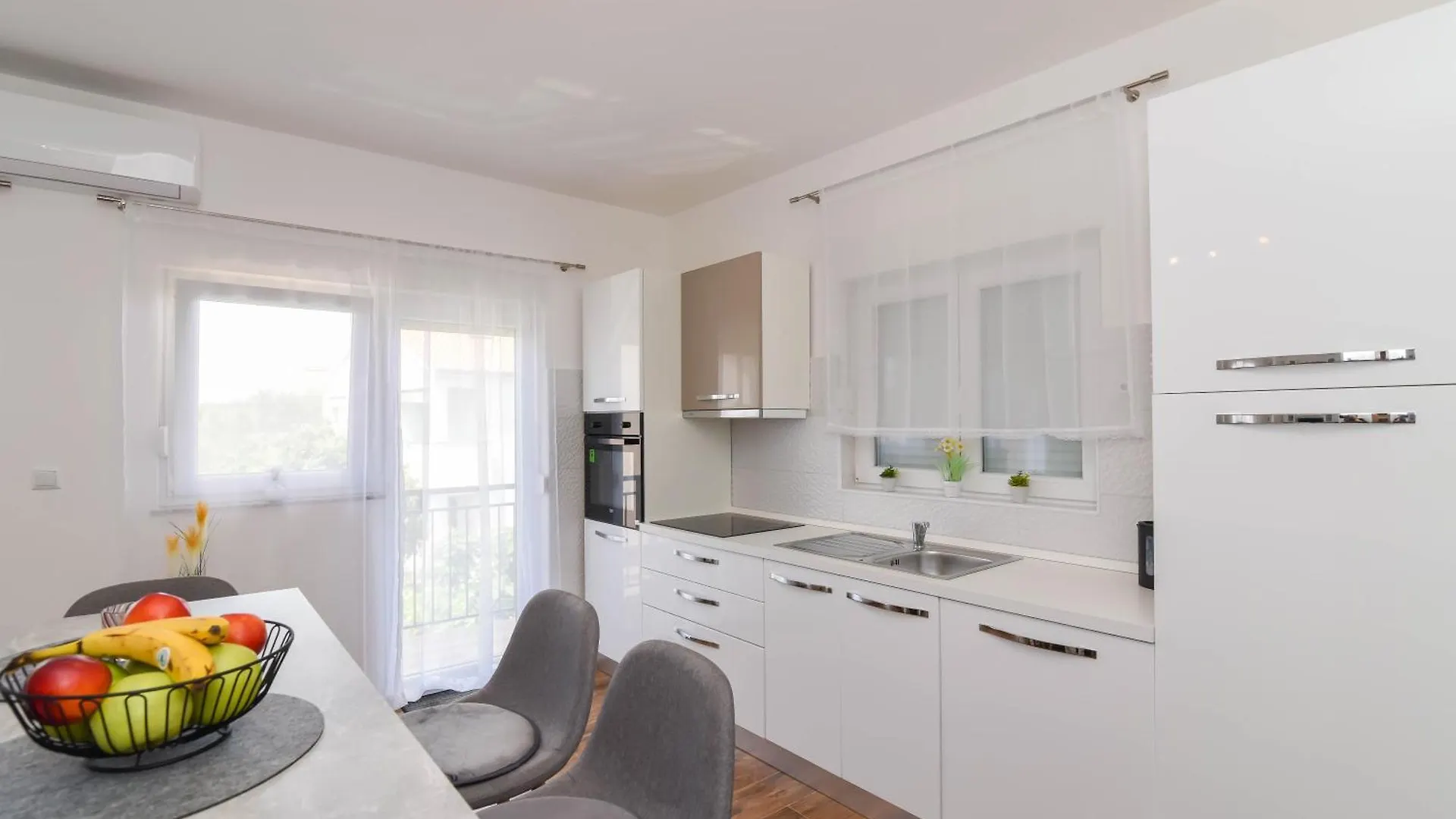 Apartment Rita Sukosan Croatia